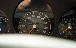 Imagen 62/86 de Mercedes-Benz 280 SL (1977)