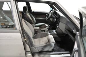 Bild 33/34 von Alfa Romeo 75 2.0 Twin Spark (1988)