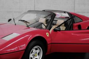 Bild 44/50 von Ferrari 308 GTS (1979)