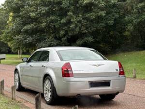 Image 41/50 of Chrysler 300 S (2008)