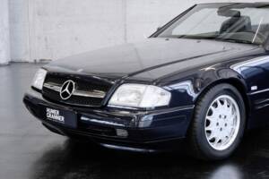 Image 36/46 of Mercedes-Benz SL 320 (1998)