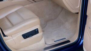 Immagine 26/70 di Porsche Cayenne S (2007)