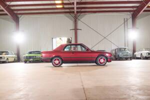 Image 9/45 of BMW 320i (1990)