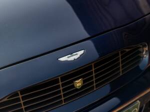 Imagen 11/50 de Aston Martin V8 Vantage Volante (2000)