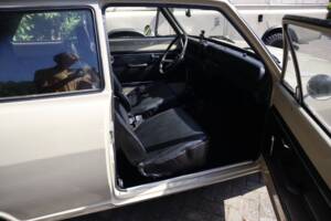 Bild 44/55 von Opel Kadett 1,1 S (1971)