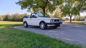 Bild 21/55 von Volkswagen Golf I Cabrio 1.8 (1985)
