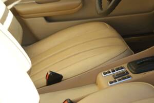 Bild 34/50 von Mercedes-Benz 280 SLC (1976)