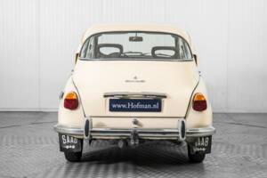 Image 13/50 de Saab 96 V4 (1971)