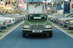 Bild 2/50 von Mercedes-Benz 500 SE (1982)