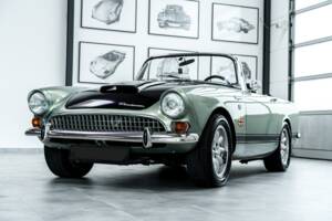Imagen 1/21 de Sunbeam Tiger Mk II (1967)