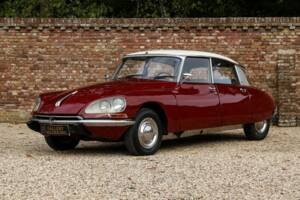 Image 16/50 de Citroën DS 21 (1971)