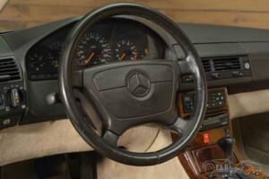 Immagine 6/7 di Mercedes-Benz 300 SL (1993)