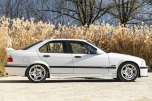 Bild 11/50 von BMW 318is "Class II" (1994)
