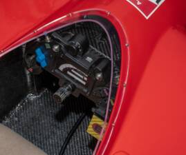 Image 47/85 of Ferrari 641 (1990)