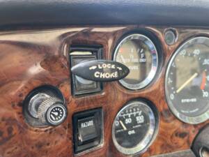 Image 37/81 de MG MGB (1976)