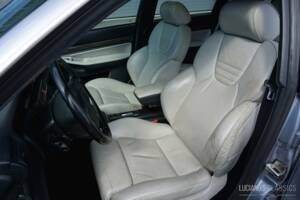 Image 43/52 of Audi RS4 Avant (2001)