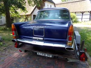 Image 17/19 of Alfa Romeo 2000 Berlina (1960)