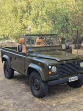 Image 13/25 of Land Rover 90 (1986)