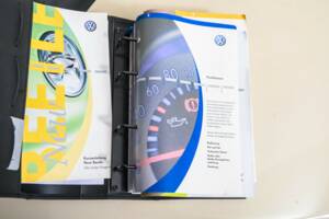 Bild 44/50 von Volkswagen New Beetle 1.6 (2003)