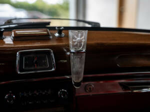 Image 11/33 of Mercedes-Benz 220 SE (1960)