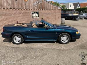 Image 3/46 of Ford Mustang (1995)