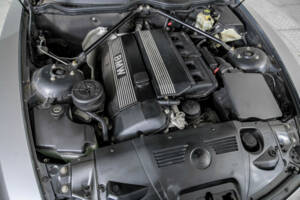 Imagen 35/50 de BMW Z4 2.2i (2004)