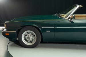 Image 6/8 of Jaguar XJS 4.0 (1994)