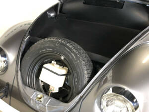 Image 16/25 of Volkswagen Beetle 1200 L (1985)