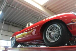 Image 7/50 de Jaguar Type E 3.8 (1964)