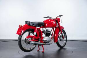 Image 4/27 of MV Agusta 125 TR (1955)