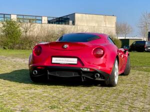 Image 4/18 of Alfa Romeo 4C (2015)
