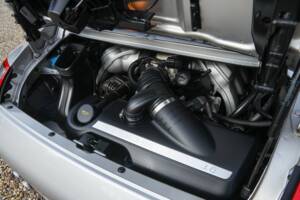 Image 21/50 of Porsche 911 Carrera S (2004)