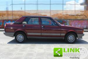 Image 3/10 of Alfa Romeo Giulietta 1.6 (1984)