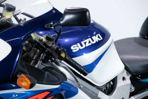 Bild 42/50 von Suzuki TL 1000R (1999)