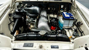 Bild 12/12 von Mercedes-Benz 220 SE b (1962)