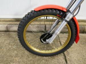 Image 25/34 of Honda TLR 200 (1983)