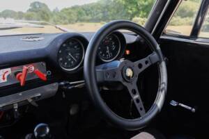 Image 17/50 de Alfa Romeo 1750 GT Veloce (1971)