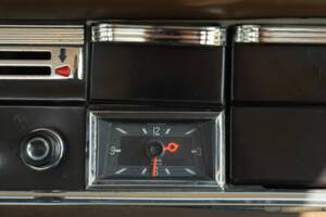 Image 40/50 of Mercedes-Benz 200 (1966)