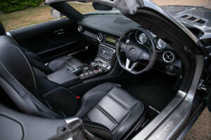 Image 2/50 of Mercedes-Benz SLS AMG Roadster (2014)