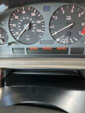 Bild 9/9 von BMW 740i (1995)