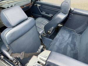 Image 34/50 of Mercedes-Benz 560 SL (1986)