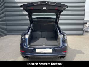Bild 10/31 von Porsche Cayenne Coupé E-Hybrid (2025)