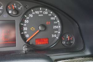 Image 42/52 of Audi RS4 Avant (2001)