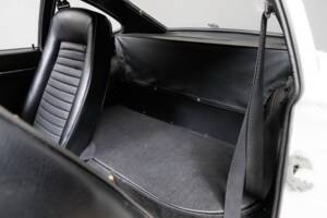 Image 22/34 of Opel GT 1900 (1969)