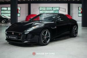 Bild 2/25 von Jaguar F-Type S (2017)