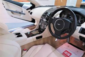 Bild 7/12 von Aston Martin DB 9 (2010)