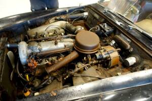 Image 23/36 of Mercedes-Benz 190 SL (1959)
