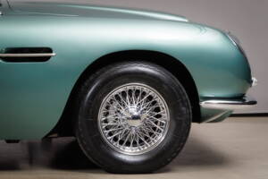 Imagen 10/39 de Aston Martin DB 6 Shooting Brake (1965)
