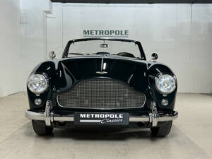 Image 21/37 of Aston Martin DB 2&#x2F;4 Mk III (1959)