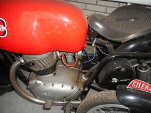 Image 2/6 de Gilera DUMMY (1960)